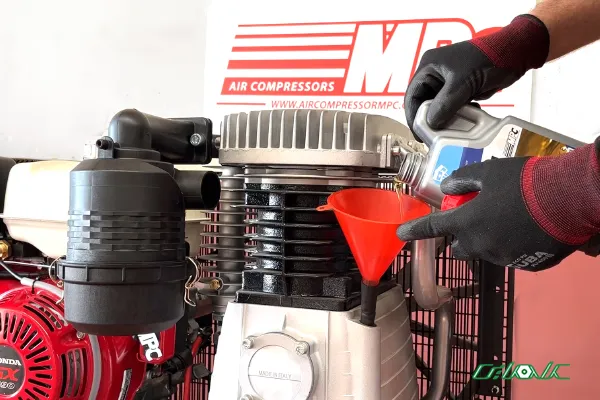 مقدار مصرف روغن کمپرسور